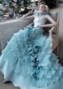 Синя сватбена рокля с перла