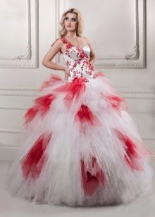 Бяла и червена великолепна сватбена рокля
