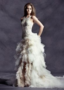 Extravagantné svadobné šaty
