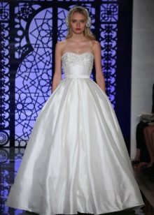 فستان زفاف رائع من روما عكا بالكريستال