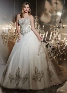 A puffy wedding dress embroidered with Swarovski crystals