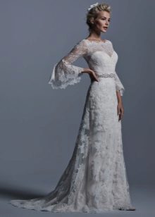 Robe de mariée en dentelle de style vintage avec manches