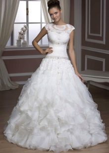 Hadassa Luxusné svadobné šaty s čipkou