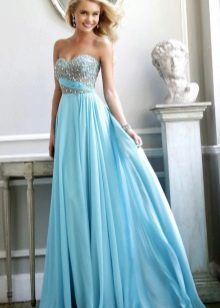 Himmelblå kjole