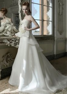 Сватбена рокля на Atelier Aimee