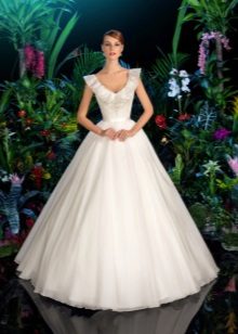 Puffy bridal gown
