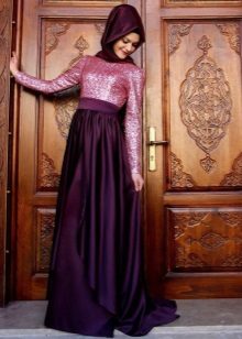 Хаљина од патлиџана у комбинацији са ружичастом