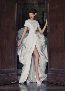 Tulipia Split Wedding Dress