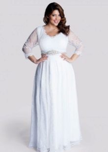 Μακριά λευκό φόρεμα μέσης για το υπερβολικό βάρος