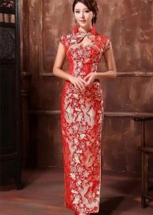 Дълга червена рокля в китайски стил