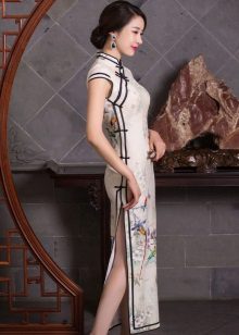 Дълга рокля в китайски стил