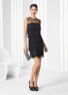 Коктейлна рокля Chanel Fringe