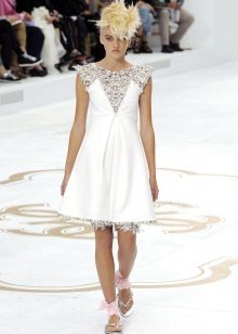 Къса сватбена рокля Chanel