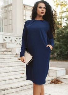 Dress in a business style for overweight