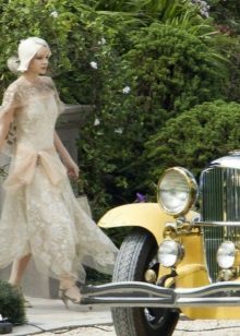 Great Gatsby filminden kahraman Daisy'nin elbisesi