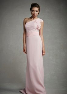 Jednoramenné růžové podlahové šaty