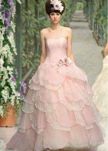 Puffy kāzu rozā kleita