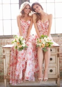 Peach blommor brudtärna klänningar