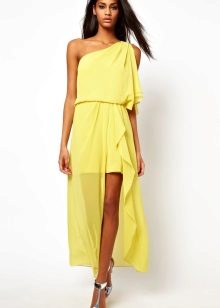 שמלה קצרה בצבע צהוב שיפון