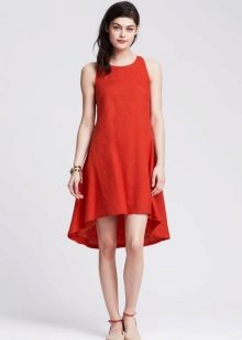 Rotes Kleid a-Linie