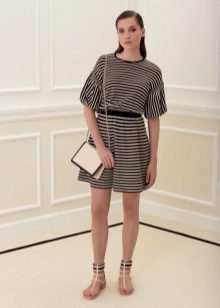 Bag for a striped dress