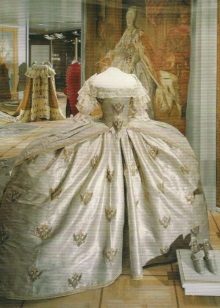 Baroque dress Catherine 2