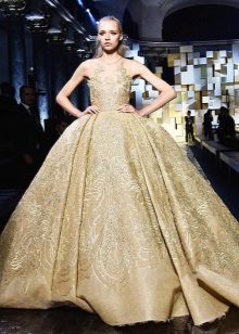 auksinė vestuvinė suknelė