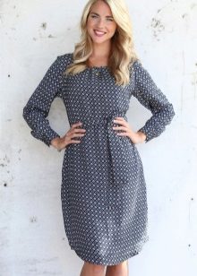Casual dress with long sleeves