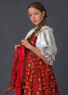  Руска рокля за млади дъвки