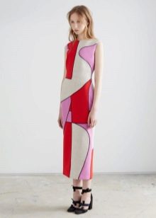Φόρεμα με αφηρημένο μοτίβο