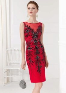 червена коктейлна рокля