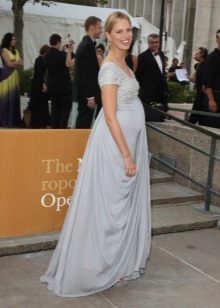 Empire style maternity dress with red carpet
