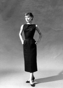 Audrejas Hepburnas retro kleita