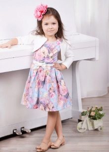 Elegant dress for a girl with a floral print