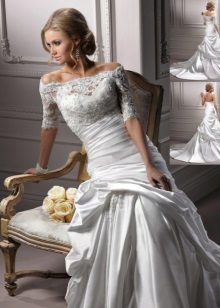 suknia ślubna z organzy z koronkowym stanikiem