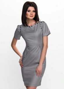 sivé šaty