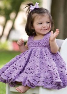 Szydełkowa sukienka dla dziewczynki fioletowa