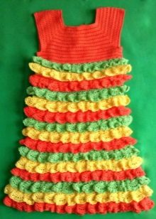 Елегантна рокля за момичета на 4-5 години, плетени на една кука