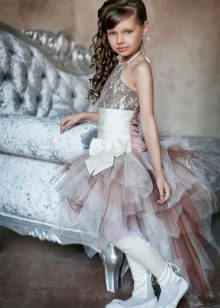 Абитуриентска сива трансформираща рокля в детската градина