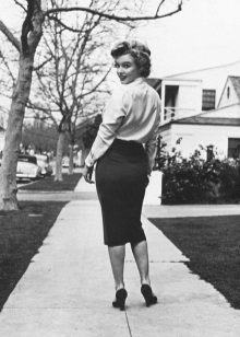 Monroe i en blyertskjol