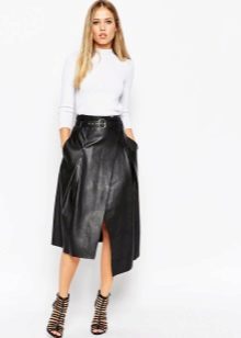Asymmetric leather skirt combined with a shirt
