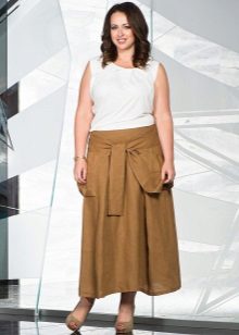 dlhá piesková sukňa pre ženy s nadváhou
