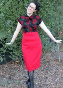 Red pencil skirt combined with a floral blouse