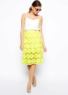Lemon skirt musim panas