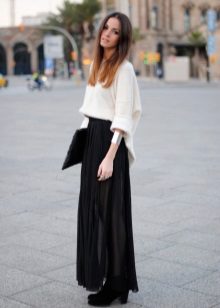 חצאית מקסי בצבע שיפון שחור