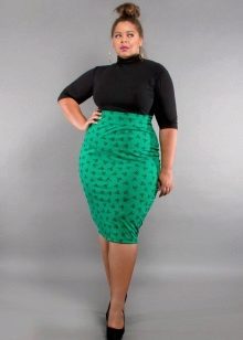 חצאית עיפרון ירוקה לנשים עם עודף משקל