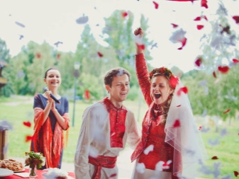 งานแต่งงานที่ทันสมัยในสไตล์รัสเซีย