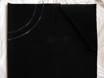 Offene Halbröcke (konische Röcke) mit Reißverschlüssen