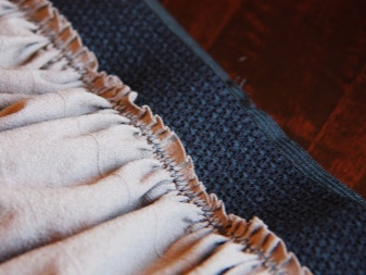 hvordan man syr et elastisk bånd til et nederdel