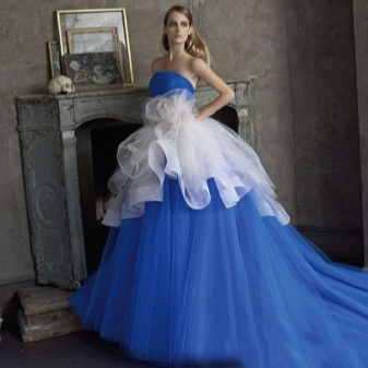فستان زفاف منتفخ أزرق